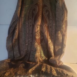 Ladies 80x22 inch brown tone shawl